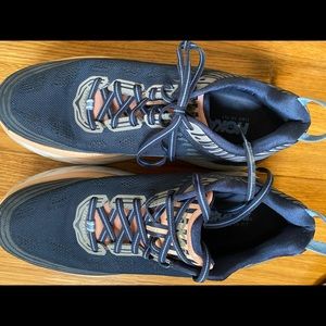 Hoka one one Bondi 6 womens running shoes